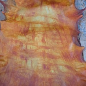 Poron rumpunahka käsinvärjätty